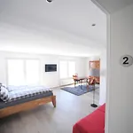 Rebenhaus *