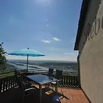 Rebenhaus